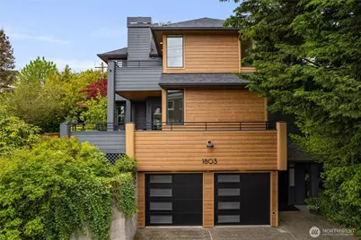 1803 Bigelow Avenue N, Seattle, WA 98109 - Photo 24