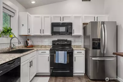 15423 Horseshoe Avenue SW, Port Orchard, WA 98367 - Photo 10