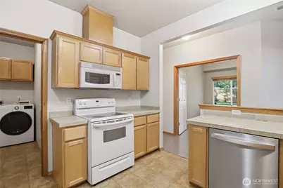 8017 Custer Road SW #A1, Lakewood, WA 98499 - Photo 16