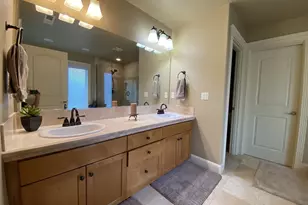 545 E 18th St, La Center, WA 98629 - Photo 22