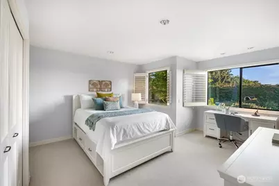 8297 SE 82nd Street, Mercer Island, WA 98040 - Photo 24