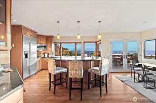 8297 SE 82nd St, Mercer Island, WA 98040 - Photo 12