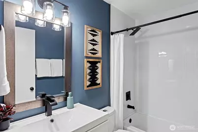 4219 Whitman Avenue N #2, Seattle, WA 98103 - Photo 16