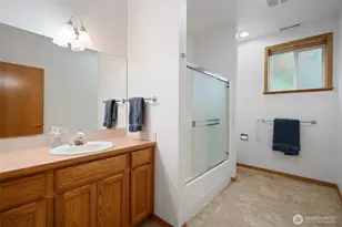 260 E Westlake Dr N, Allyn, WA 98524 - Photo 32