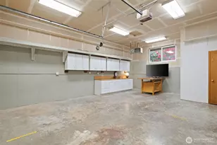 260 E Westlake Dr N, Allyn, WA 98524 - Photo 34