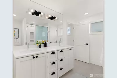 4129 19th Avenue SW, Seattle, WA 98106 - Photo 22
