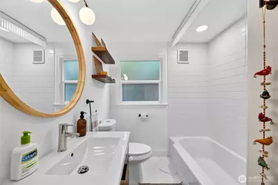 6715 35th Avenue SW, Seattle, WA 98126 - Photo 14