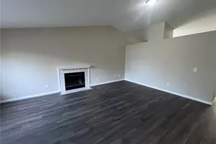 19207 113th St E, Bonney Lake, WA 98391 - Photo 4
