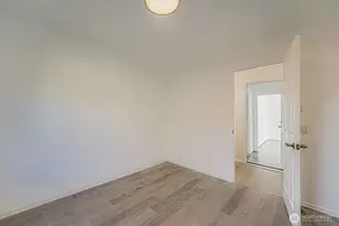 105 E 96th St, Tacoma, WA 98445 - Photo 18