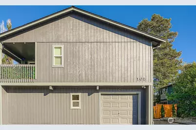 105 E 96th Street, Tacoma, WA 98445 - Photo 6