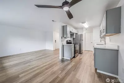 105 E 96th Street, Tacoma, WA 98445 - Photo 30