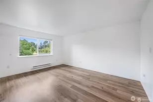 105 E 96th St, Tacoma, WA 98445 - Photo 32
