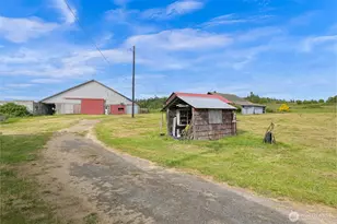 2233 W Shore Dr, Lummi Island, WA 98262 - Photo 18