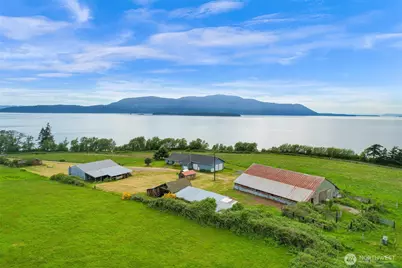 2233 W Shore Drive, Lummi Island, WA 98262 - Photo 4