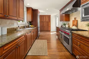 3920 W Barrett St, Seattle, WA 98199 - Photo 10