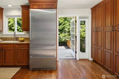 3920 W Barrett Street, Seattle, WA 98199 - Photo 10