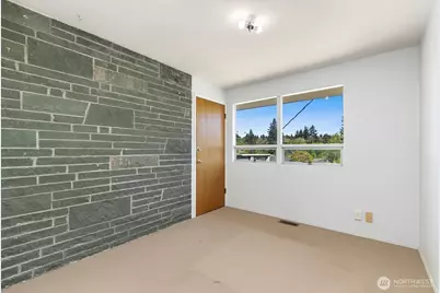 11218 35th Avenue SW, Seattle, WA 98146 - Photo 10