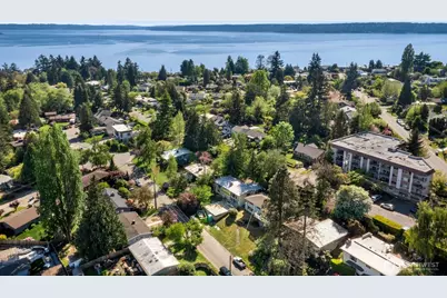 11218 35th Avenue SW, Seattle, WA 98146 - Photo 28