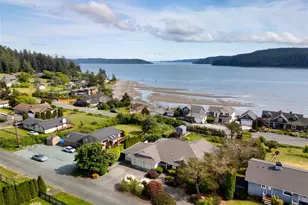 6404 Warren St, Anacortes, WA 98221 - Photo 34