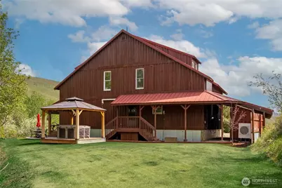 373 Rendezvous Road, Winthrop, WA 98862 - Photo 8