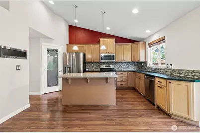 17216 139th Avenue E, Puyallup, WA 98374 - Photo 14