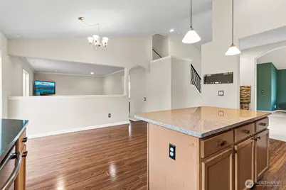 17216 139th Avenue E, Puyallup, WA 98374 - Photo 16