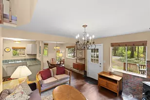 6989 Snoqualmie Pl, Glacier, WA 98244 - Photo 12