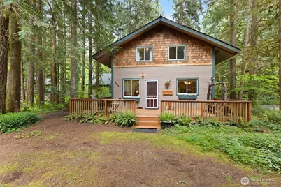 6989 Snoqualmie Place, Glacier, WA 98244 - Photo 2