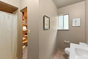 6989 Snoqualmie Pl, Glacier, WA 98244 - Photo 18