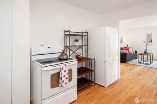 4718 49th Ave SW, Seattle, WA 98116 - Photo 10
