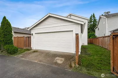 1349 Hudson Street, DuPont, WA 98327 - Photo 26