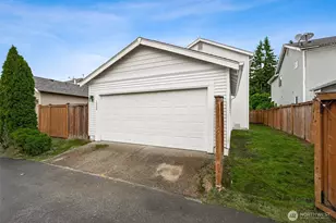 1349 Hudson St, DuPont, WA 98327 - Photo 26