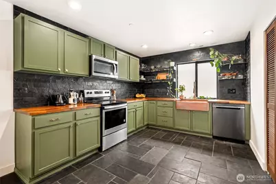 1349 Hudson Street, DuPont, WA 98327 - Photo 6