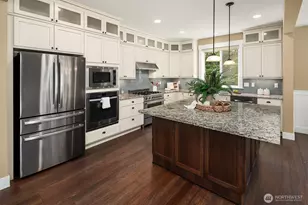 10724 206th St SE, Snohomish, WA 98296 - Photo 10