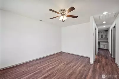 4703 Merlin Street, Longview, WA 98632 - Photo 8