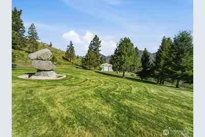 170 Hania Lane, Chelan, WA 98816 - Photo 12