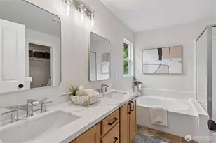 9237 NE 173rd Pl, Bothell, WA 98011 - Photo 22