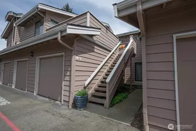 8407 18th Ave W #6-206, Everett, WA 98204 - Photo 1