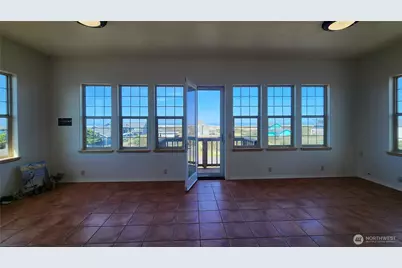 1140 Ocean Shores Boulevard SW, Ocean Shores, WA 98569 - Photo 4