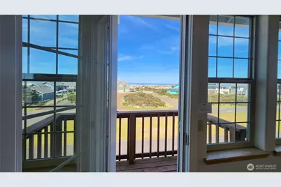 1140 Ocean Shores Boulevard SW, Ocean Shores, WA 98569 - Photo 16