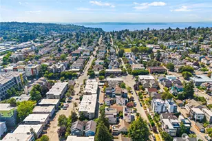 2227 NW 60th St, Seattle, WA 98107 - Photo 2