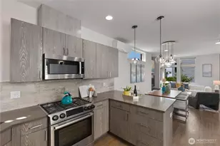 2227 NW 60th St, Seattle, WA 98107 - Photo 12
