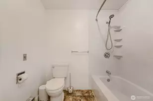 10412 SE 219th St, Kent, WA 98031 - Photo 18