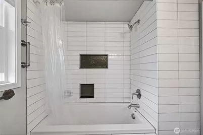 3918 S Avenue, Anacortes, WA 98221 - Photo 10