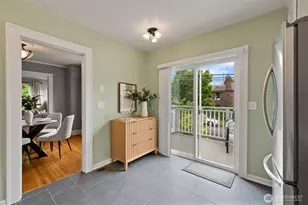 828 24th Ave, Seattle, WA 98122 - Photo 16