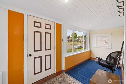 509 W 7th Street, Port Angeles, WA 98363 - Photo 4