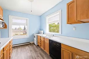 509 W 7th St, Port Angeles, WA 98363 - Photo 10