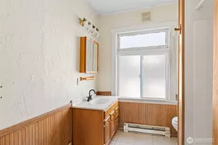 509 W 7th St, Port Angeles, WA 98363 - Photo 20