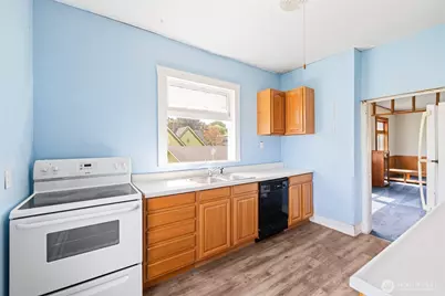 509 W 7th Street, Port Angeles, WA 98363 - Photo 12