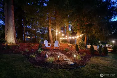 19828 SE 8th Street, Sammamish, WA 98074 - Photo 34